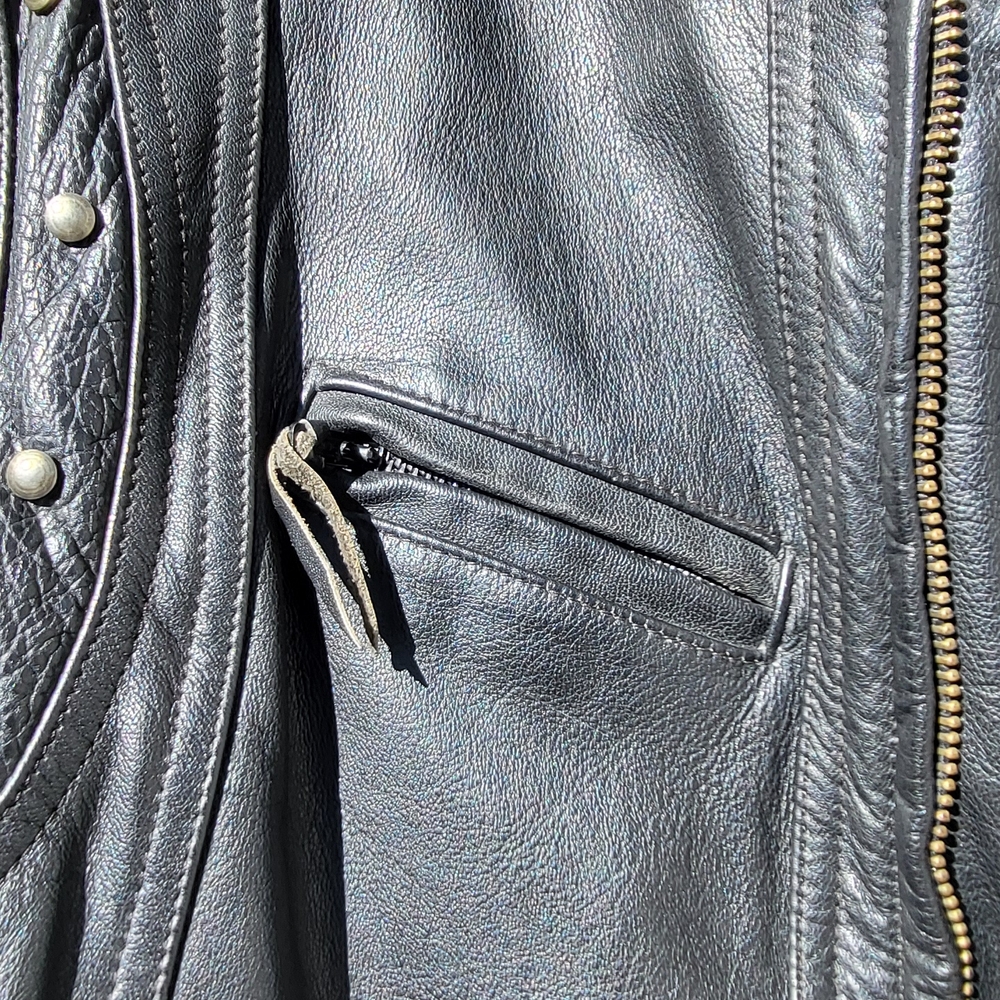 Women's Black Leather Jacket - Picture 4 of 16
